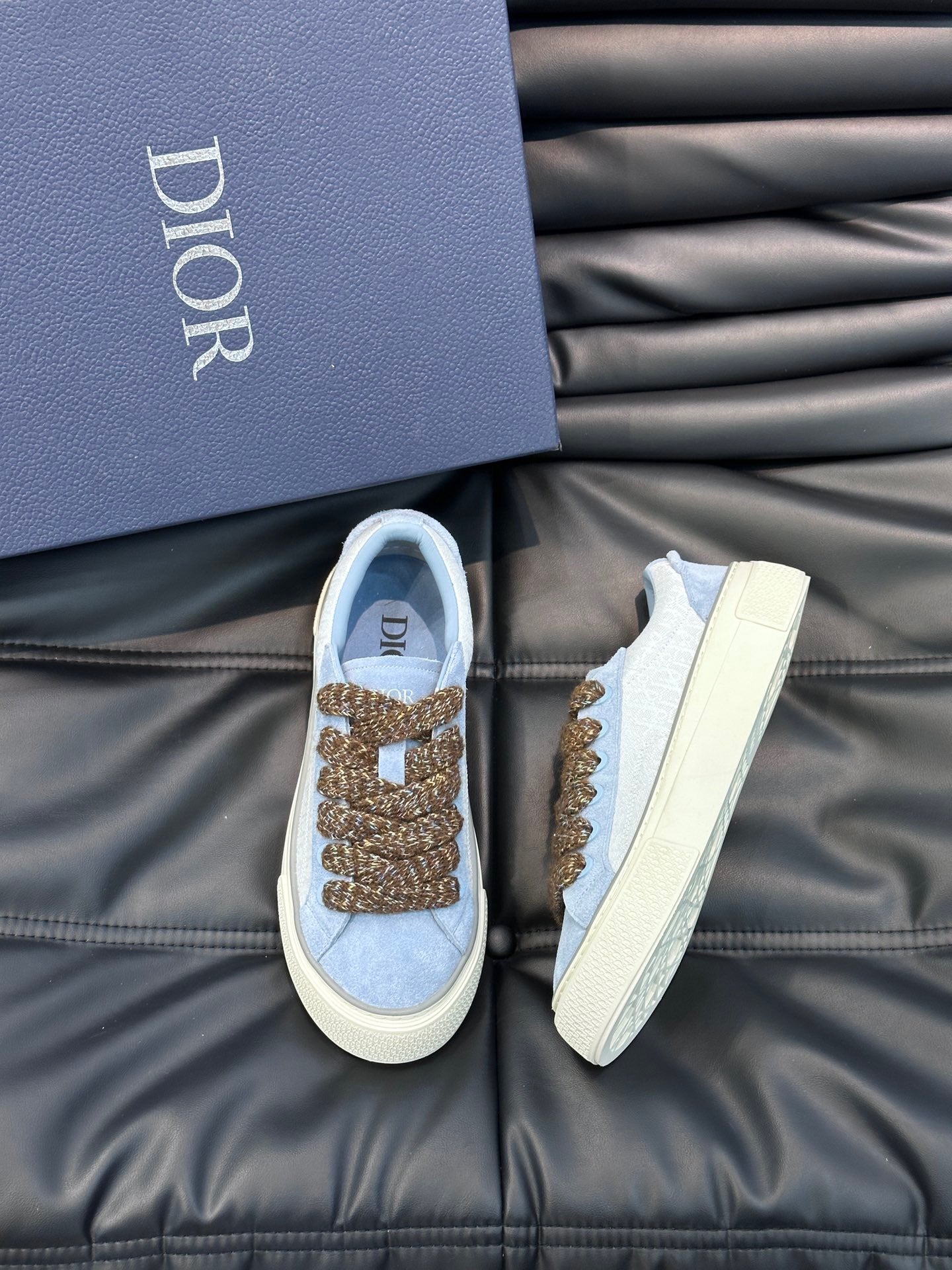 DIOR B33 SNEAKER