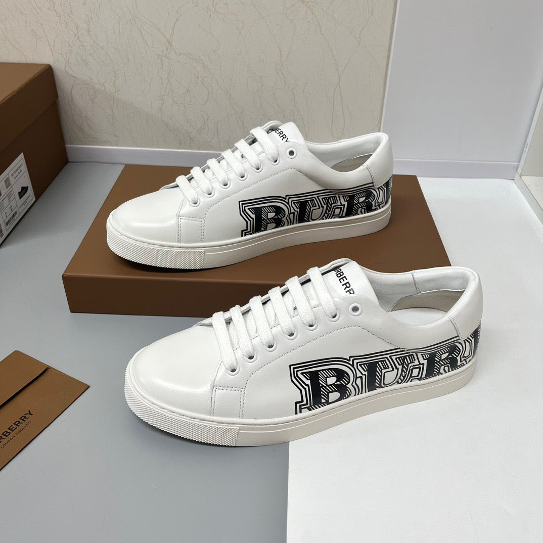 Burberry Sneakers Check