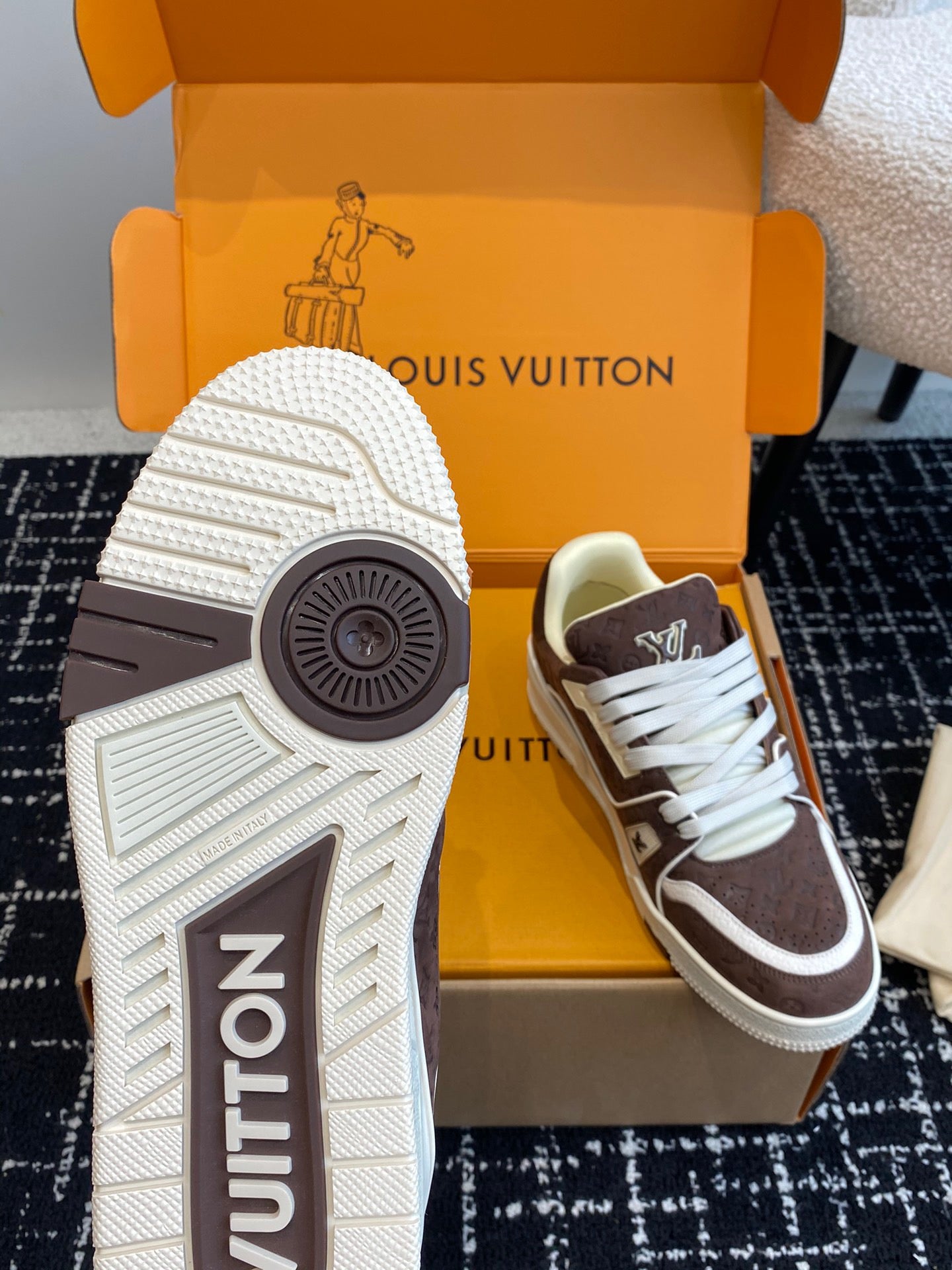 LV Trainer Sneaker Gamusa Marron