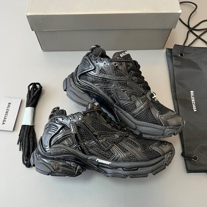 BALENCIAGA RUNNER Black