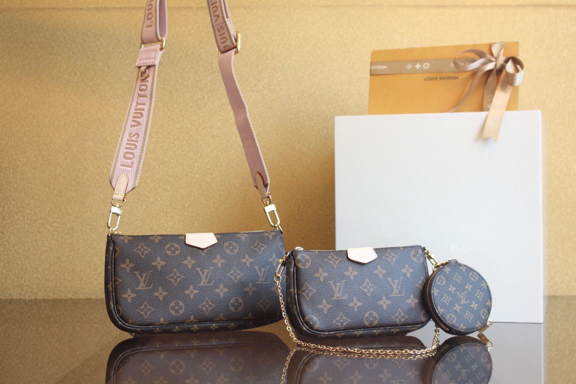 LV Multi Pochette M44840