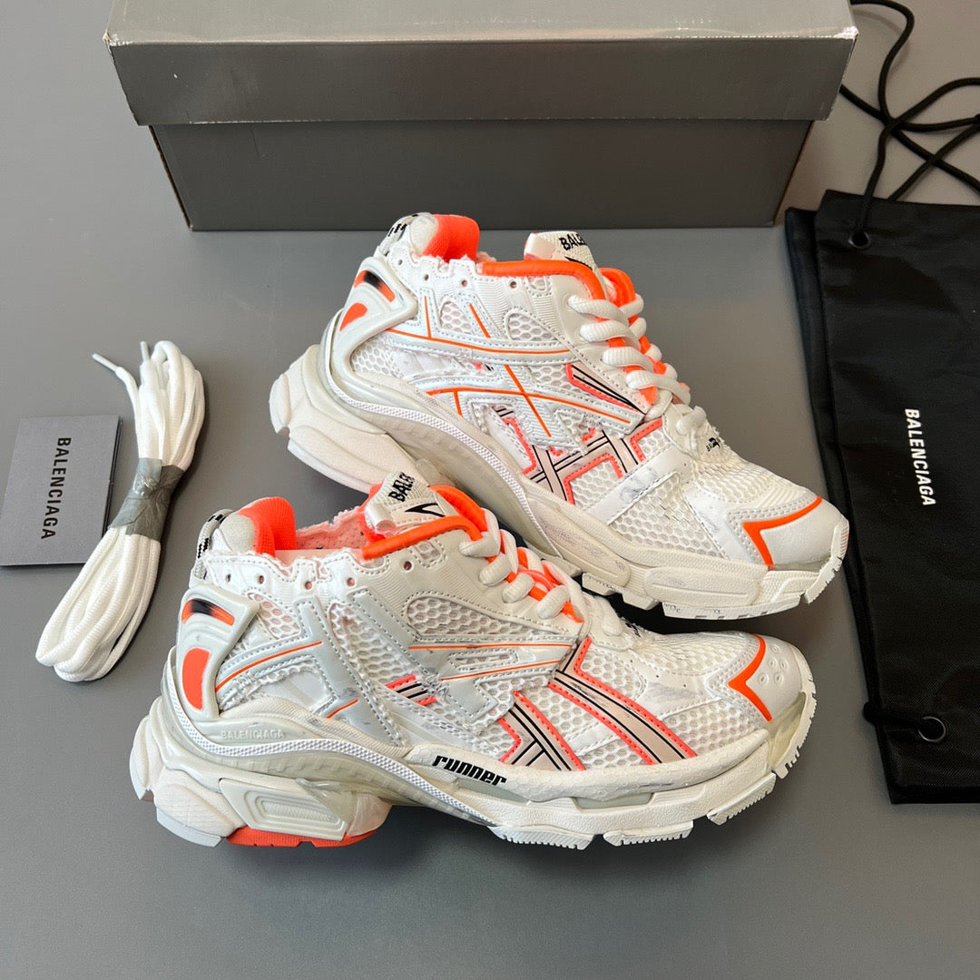 BALENCIAGA RUNNER White Fluo Orange