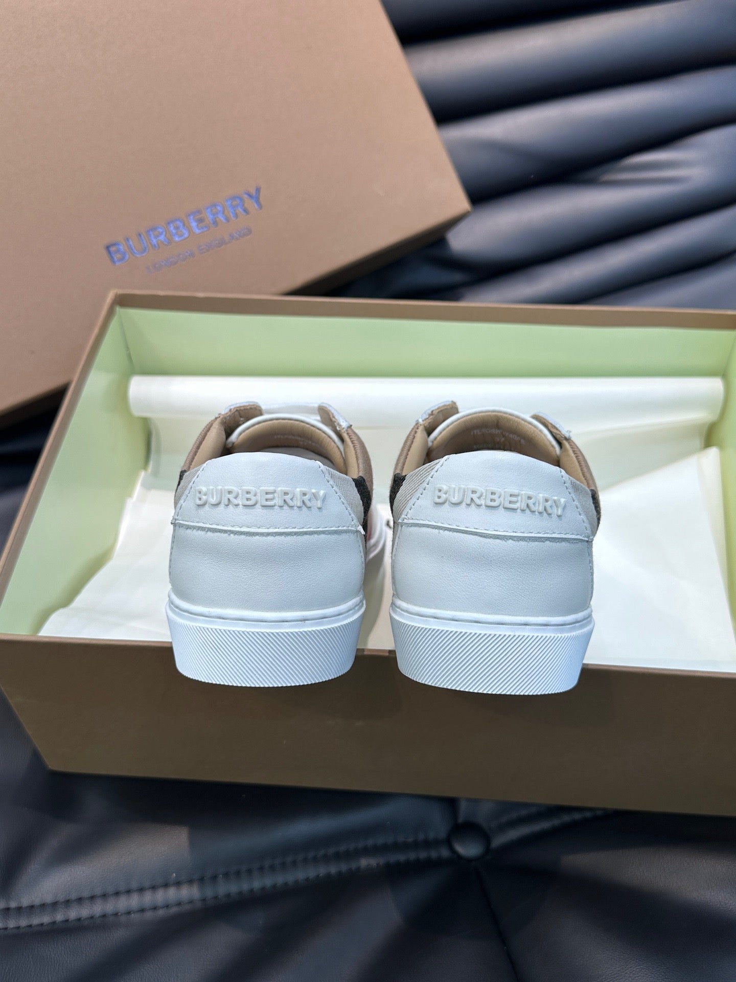 Burberry Salmond Check Low Top Sneaker