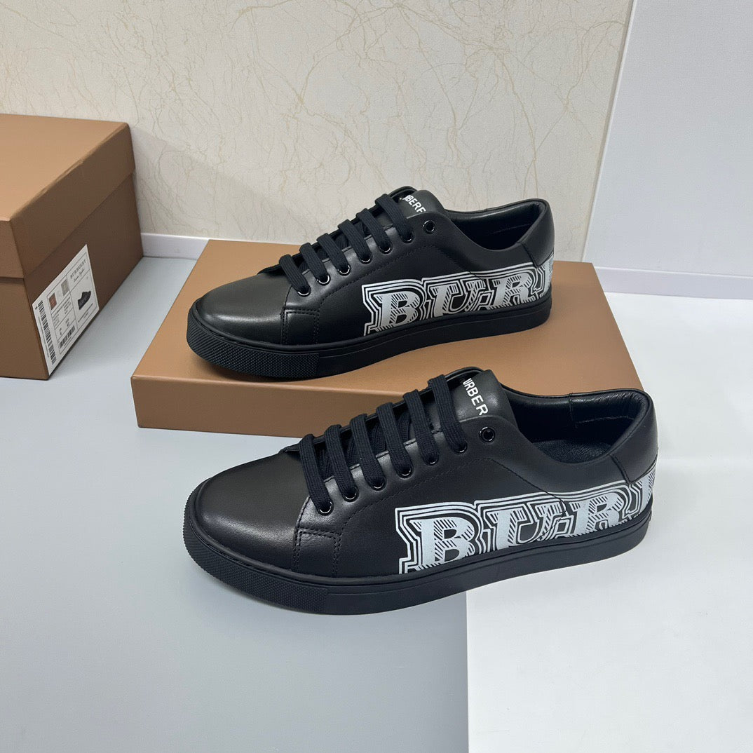 Burberry Sneakers Black