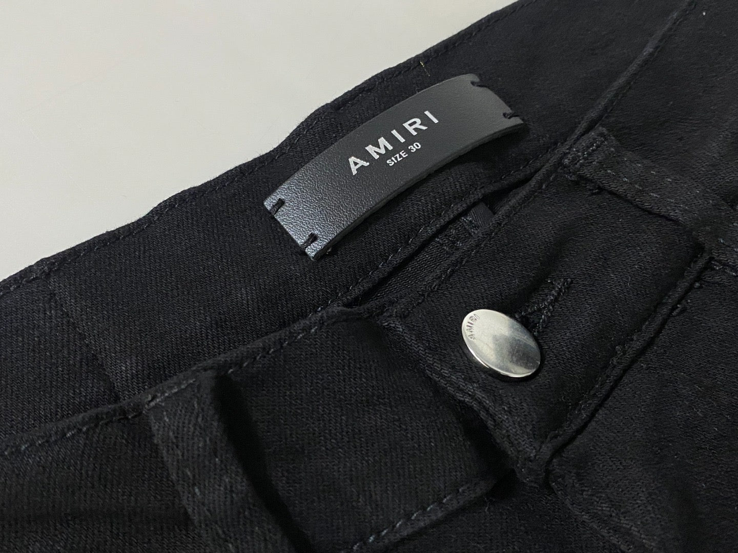 AMIRI JEANS