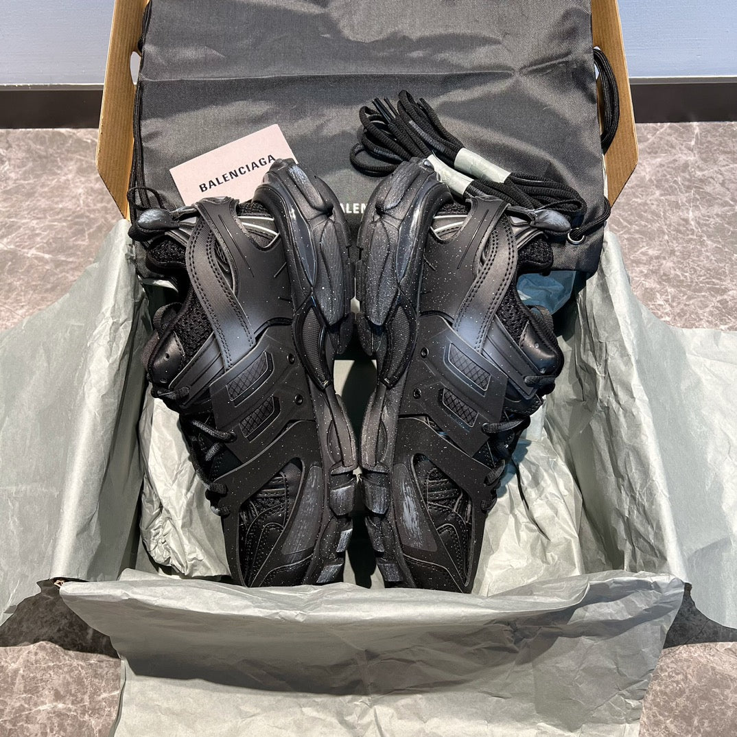 Balenciaga Track Signature Black