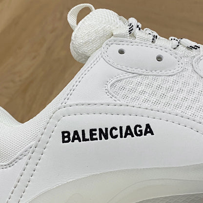 Balenciaga TRIPLE S CLEAR SOLE SNEAKER IN WHITE