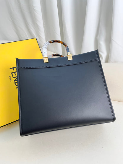 FENDI Sunshine midium tote bag black