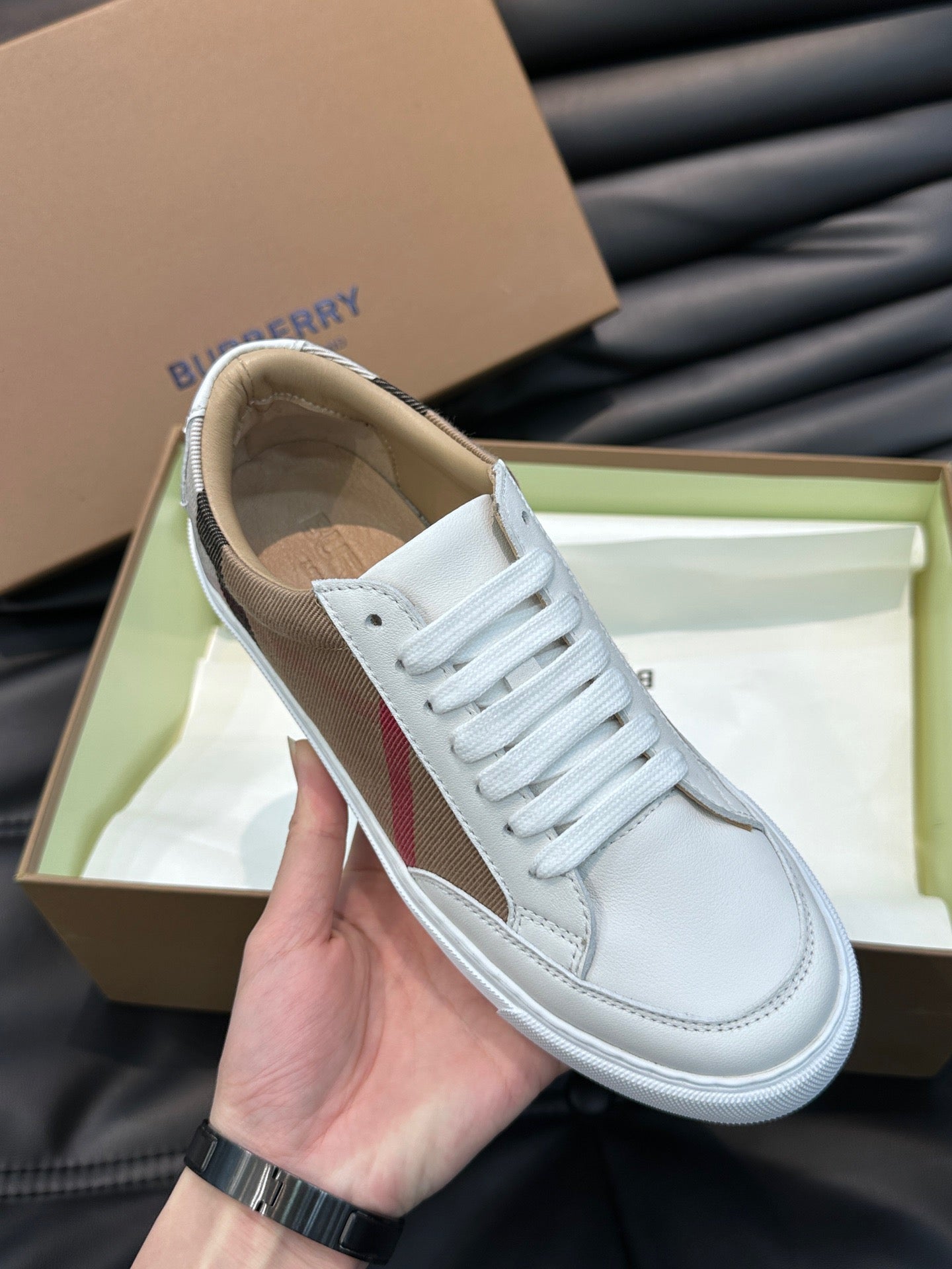 Burberry Salmond Check Low Top Sneaker