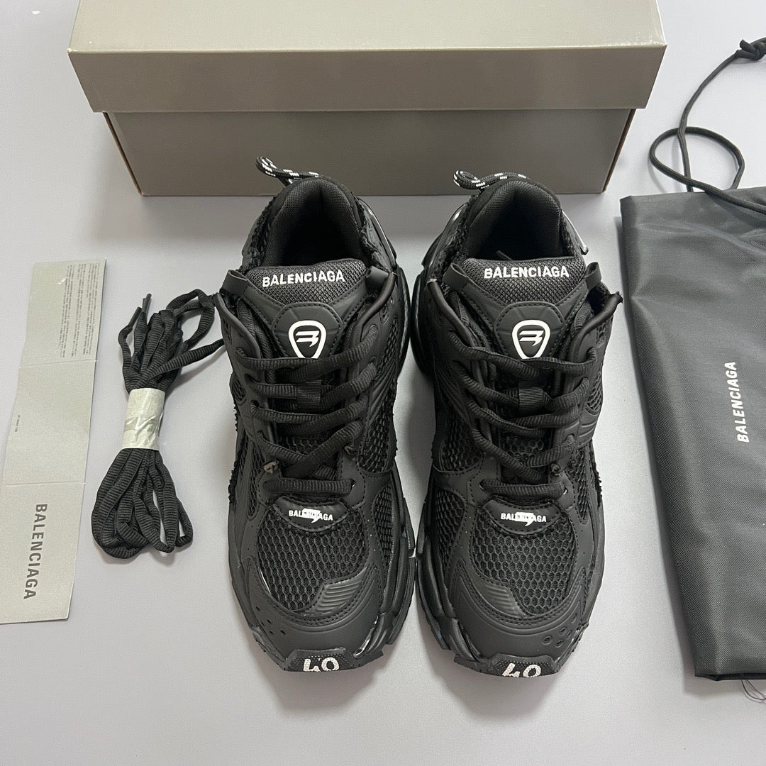 BALENCIAGA RUNNER Black Mate