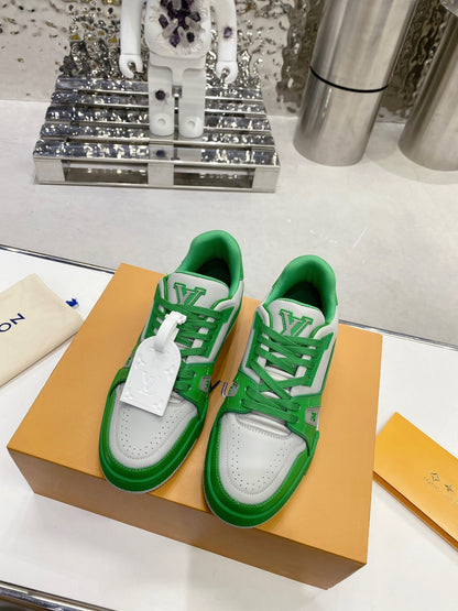 LV Trainer Sneaker 1AA6VF