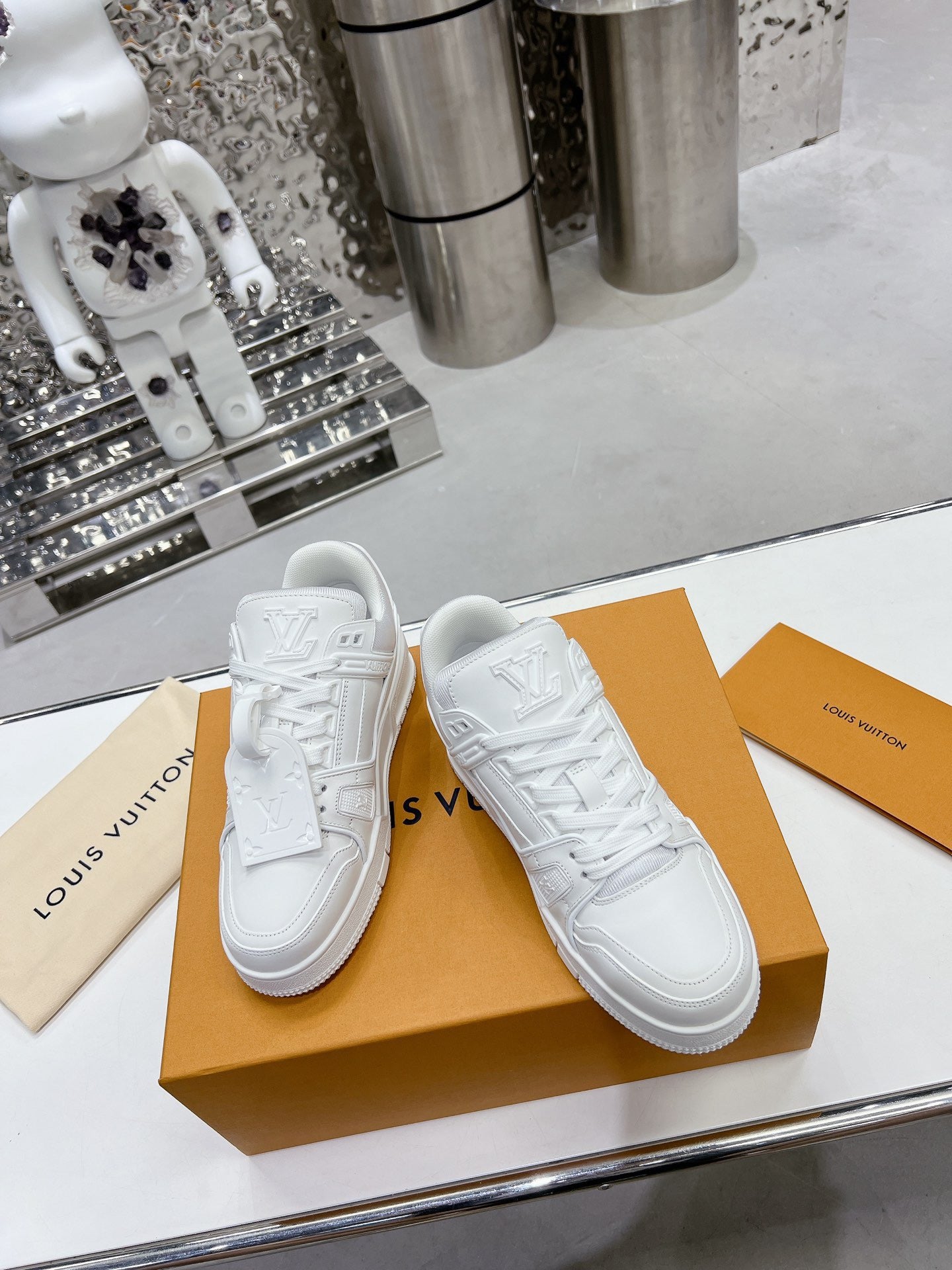 LV Trainer Sneaker 1AC29Q