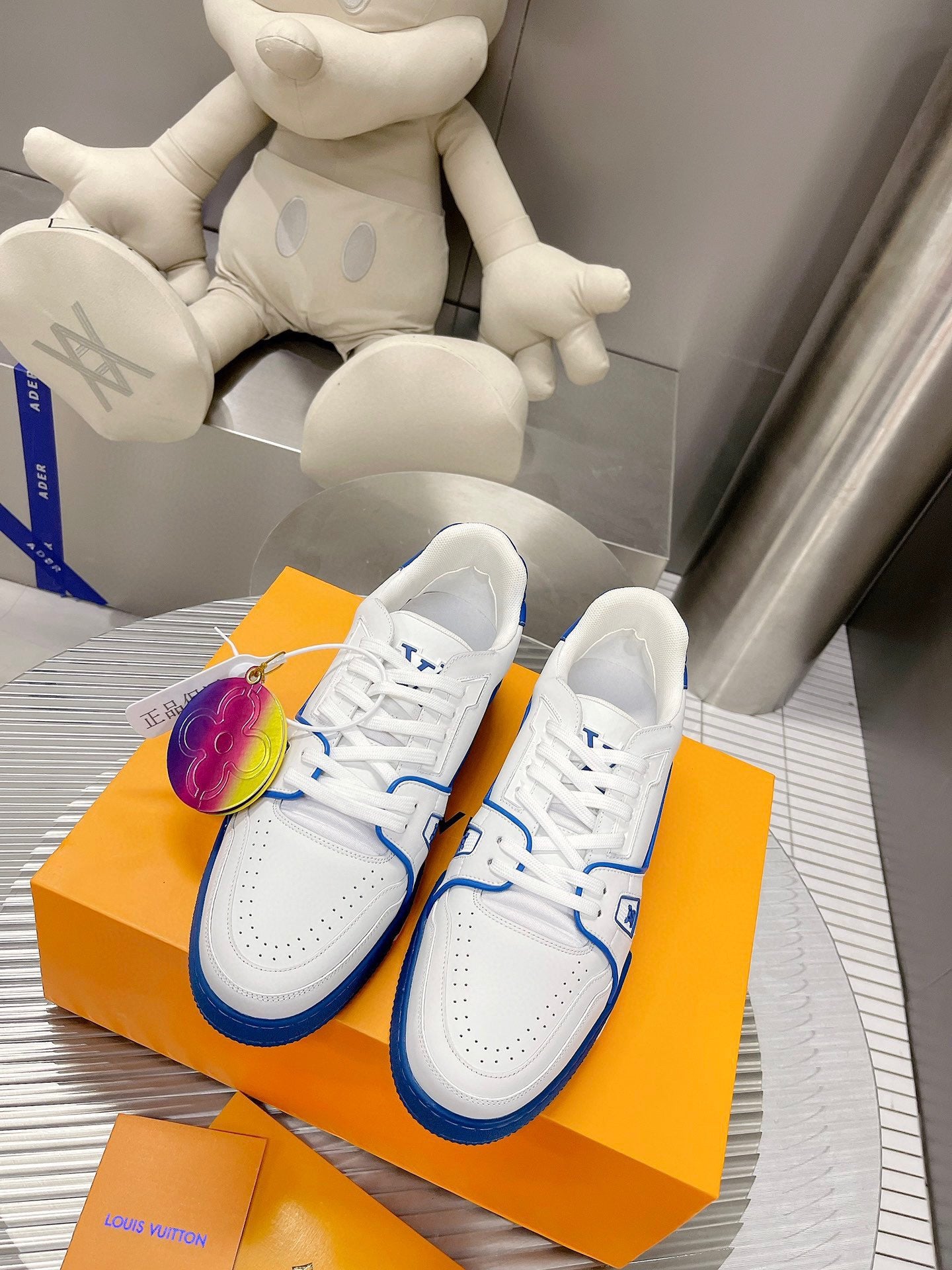 LV Trainer Sneaker 1AAGZ6