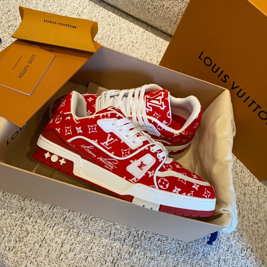 LV Trainer Sneaker 1ABFSY