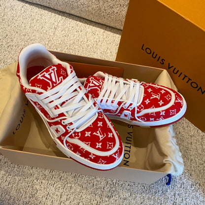 LV Trainer Sneaker 1ABFSY