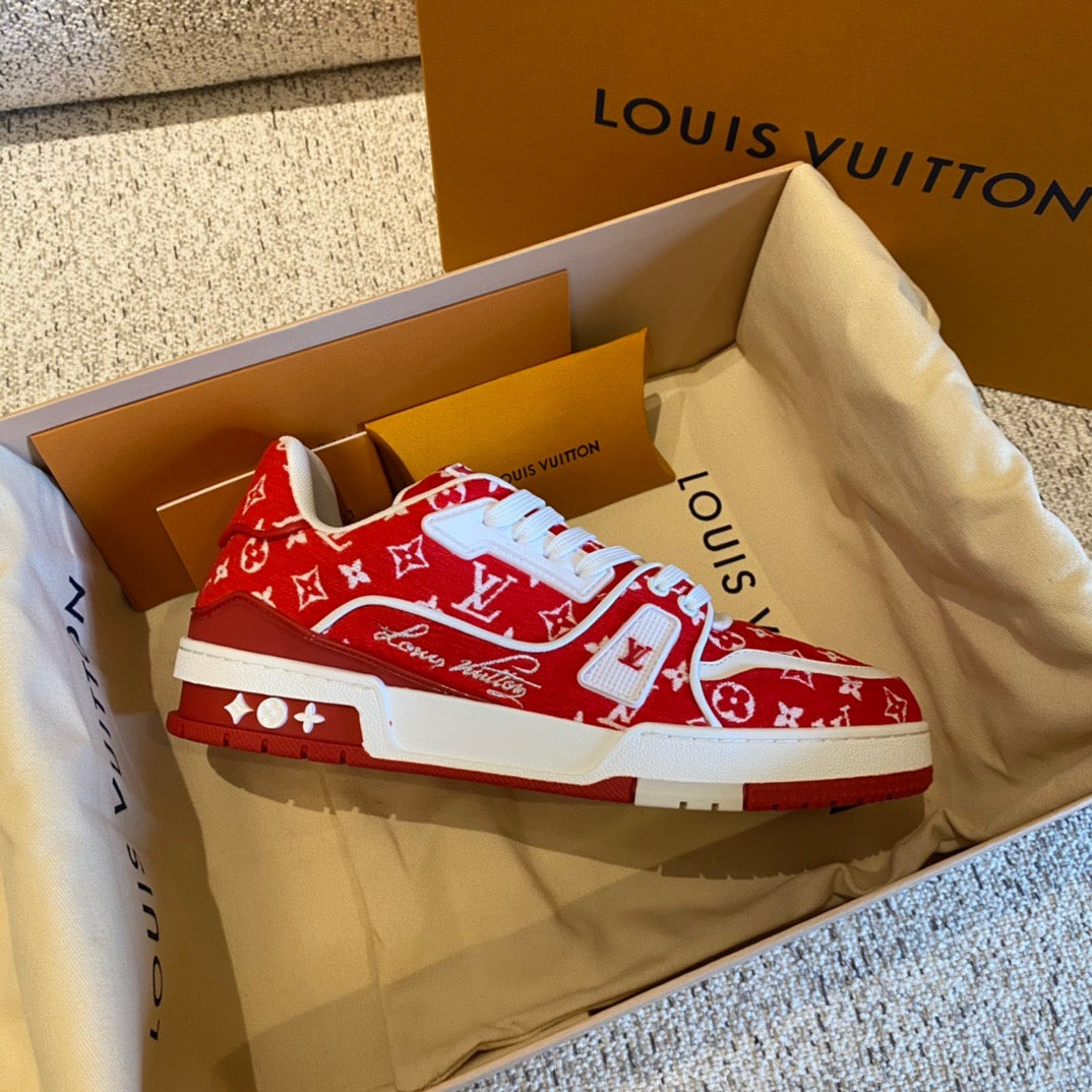 LV Trainer Sneaker 1ABFSY