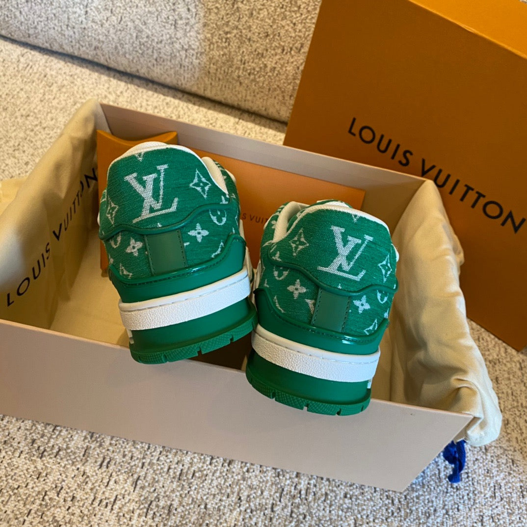 LV Trainer Sneaker 1ABFSE