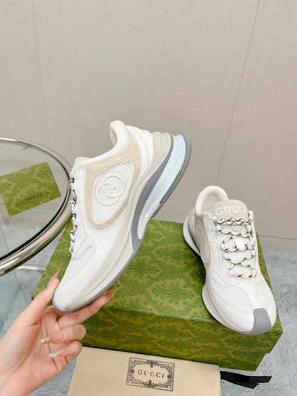 GG RUN SNEAKER White Suede 35-45