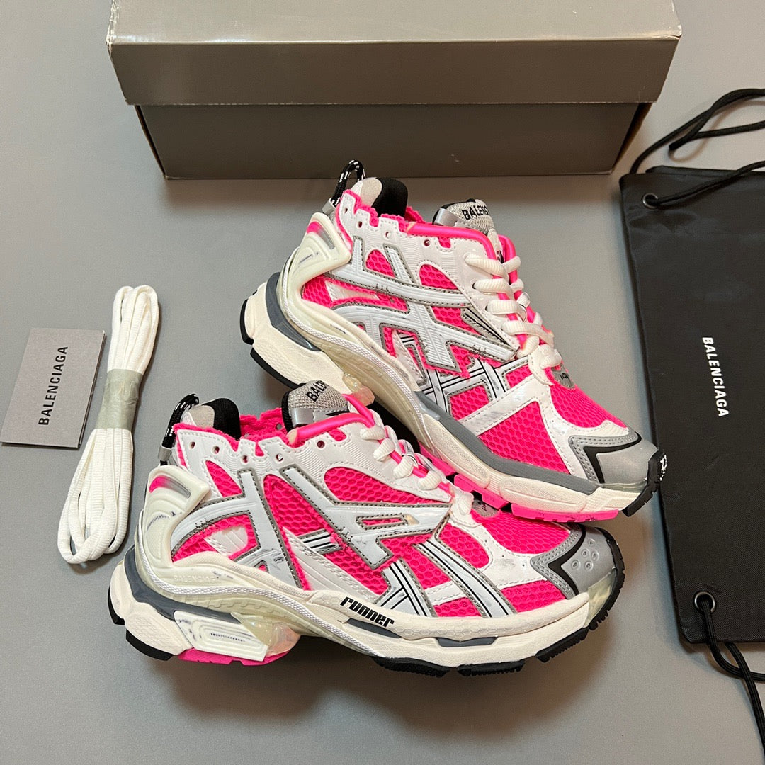 BALENCIAGA RUNNER White Flou Pink