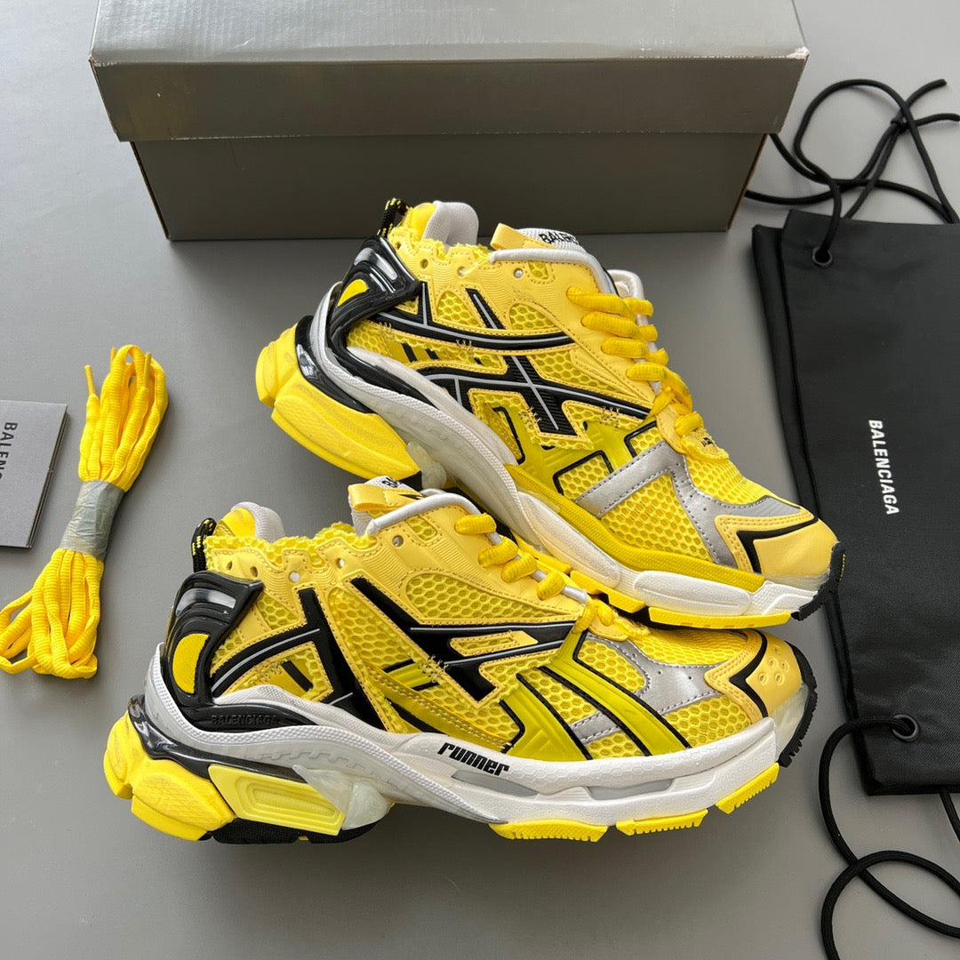 BALENCIAGA RUNNER Yellow