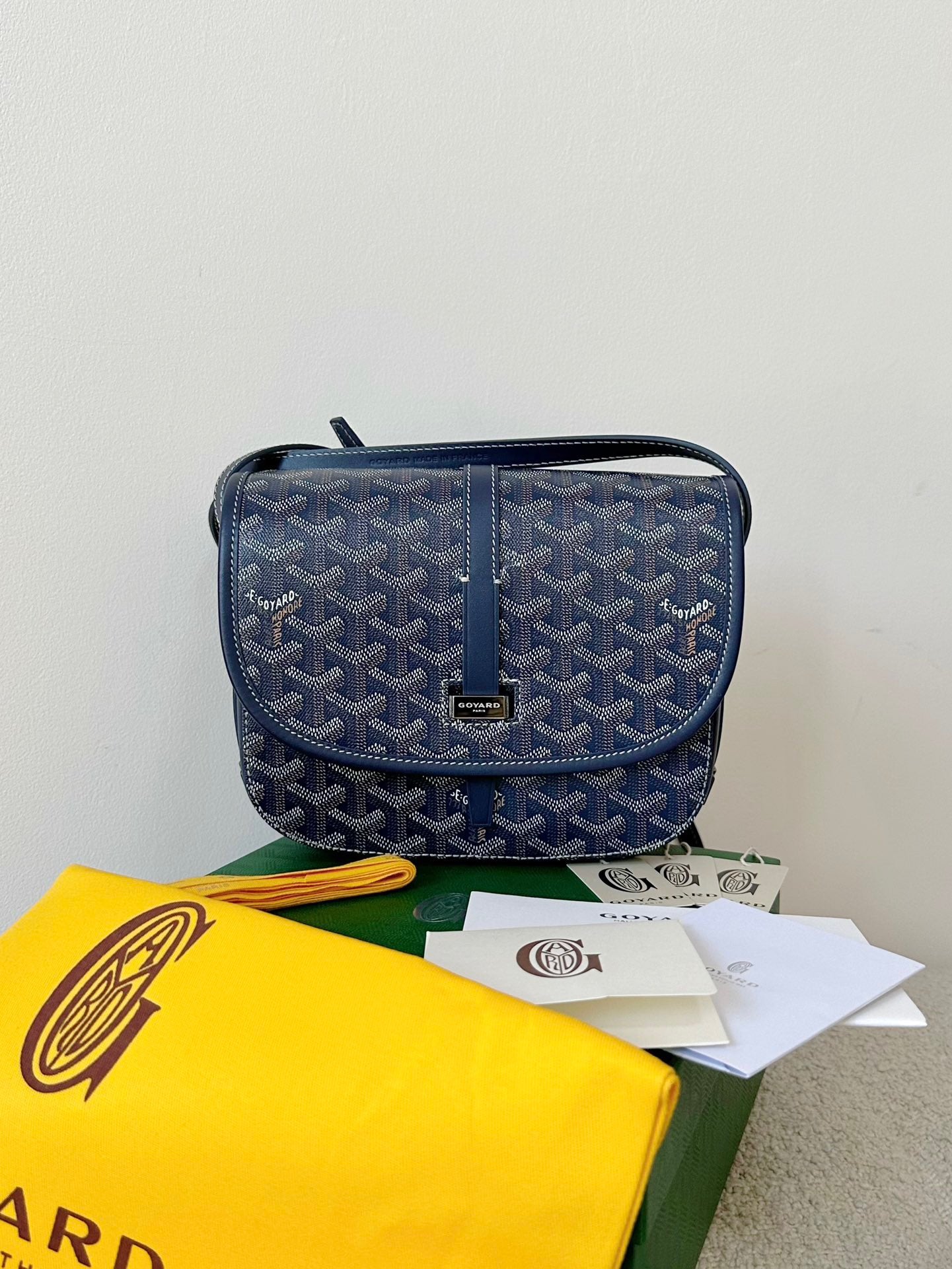 GOYARD Belvedere PM NAVY BLUE