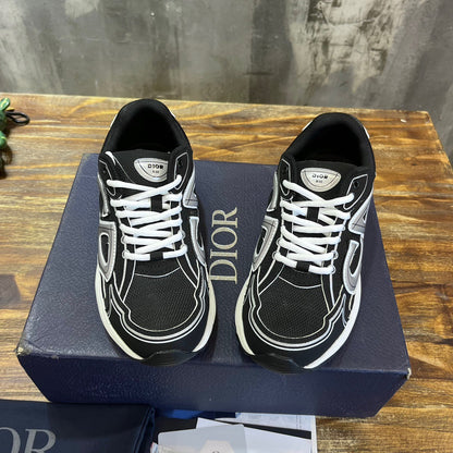 DIOR B30 Sneakers