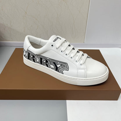 Burberry Sneakers Check