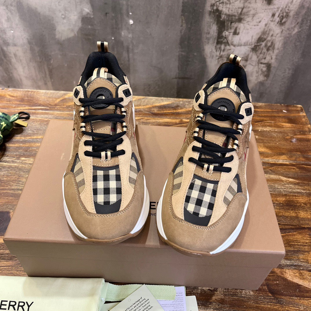 Burberry Beige Leather And Check Print Trainer