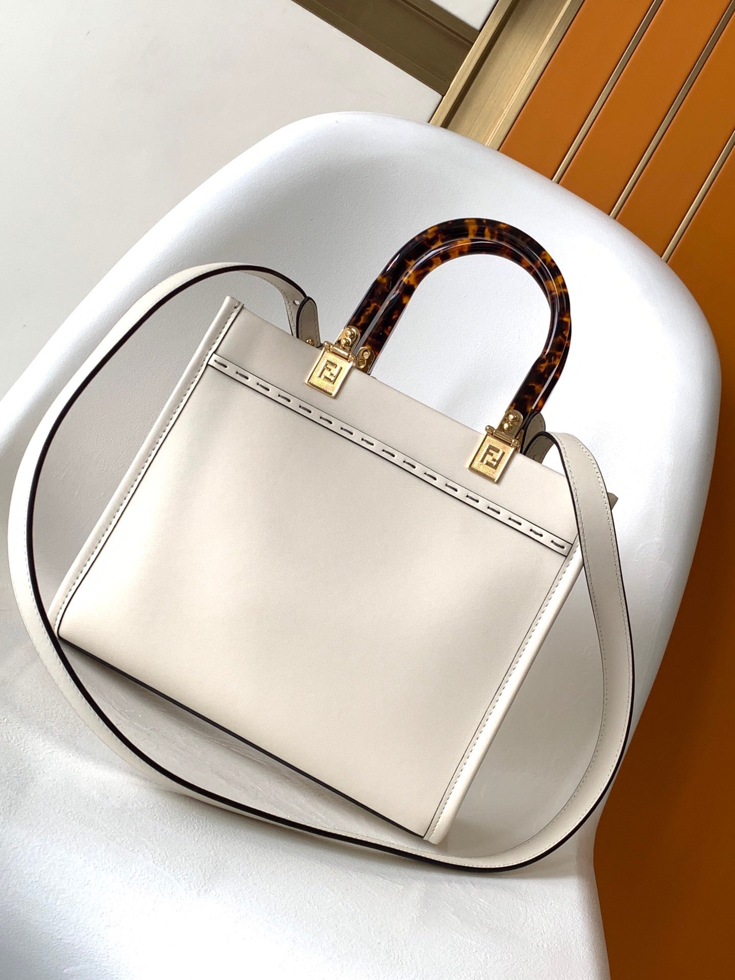 FENDI Sunshine small tote bag white