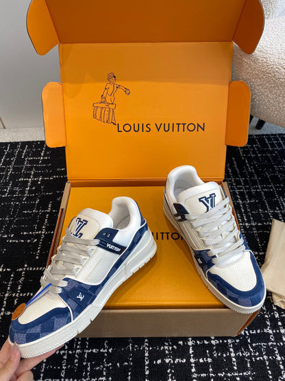 LV Trainer Sneaker 1ACWD0