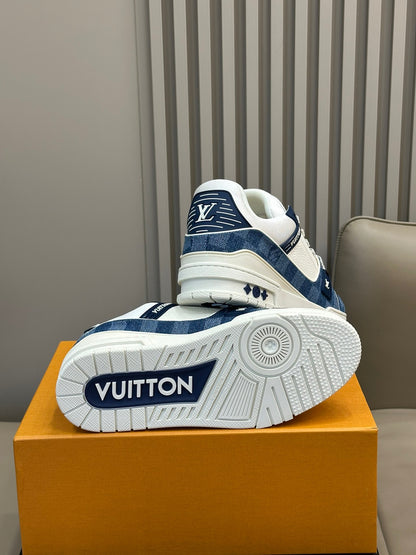 LV Trainer Sneaker 1ACWD0