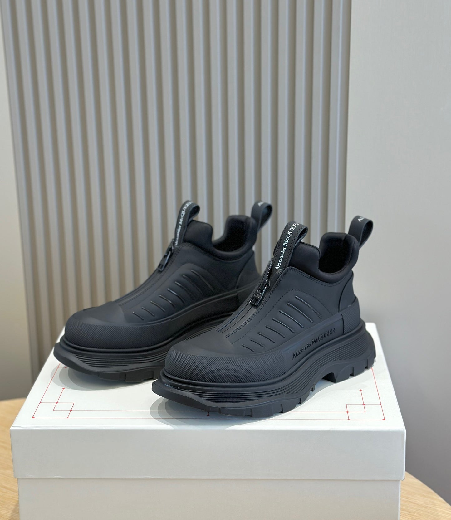 Alexander McQueen Tread Slick