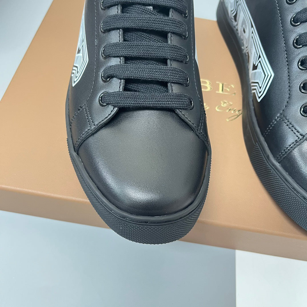 Burberry Sneakers Black