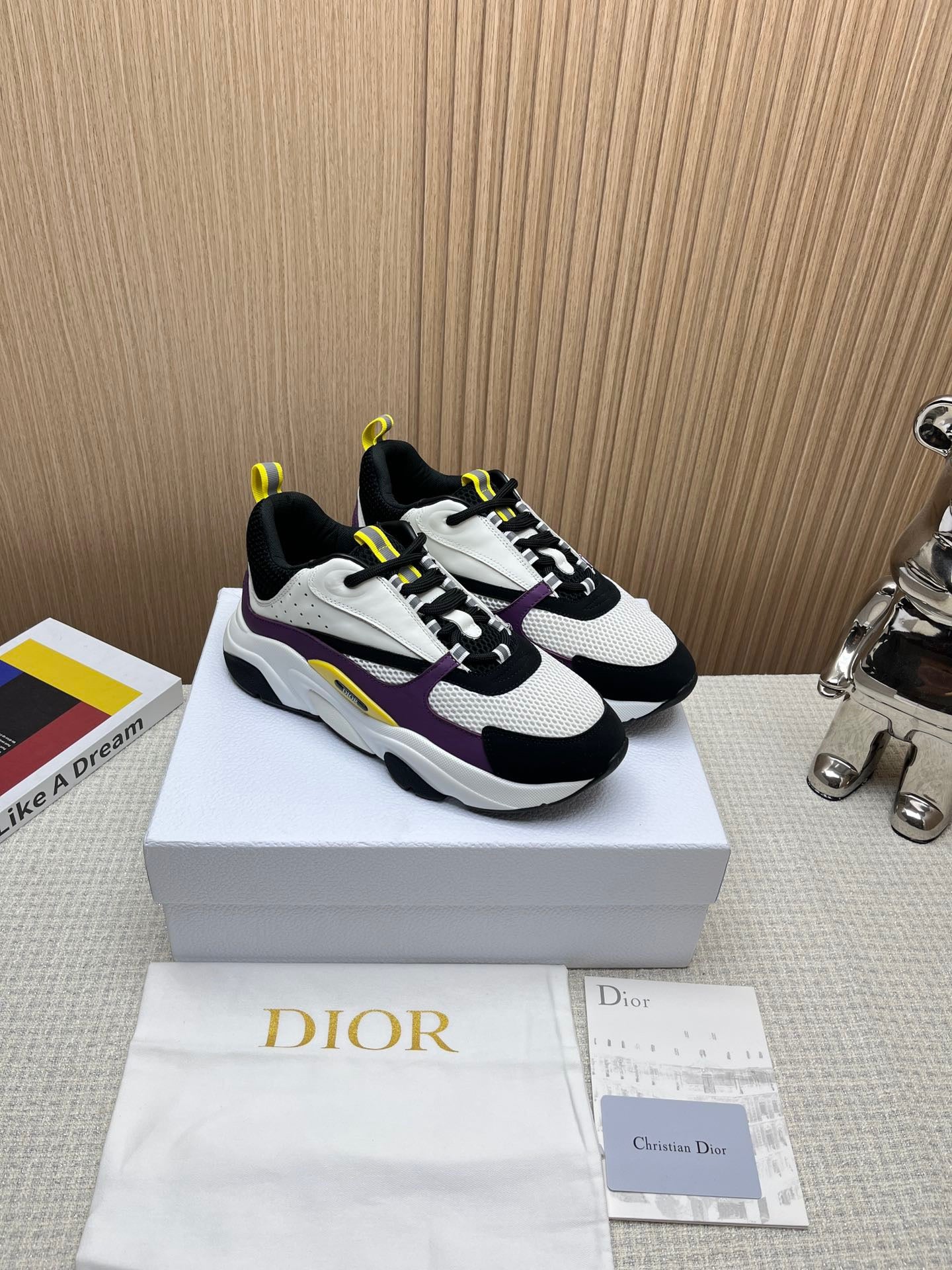 Dior B22 Violet White