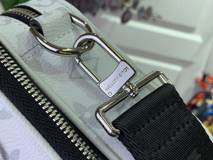 LV Alpha Messenger M31069