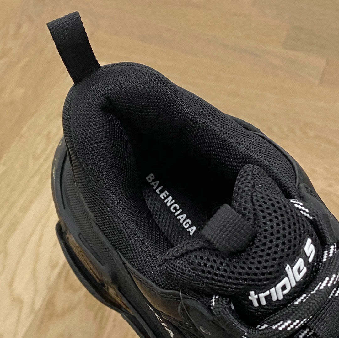 Balenciaga TRIPLE S CLEAR SOLE SNEAKER IN BLACK