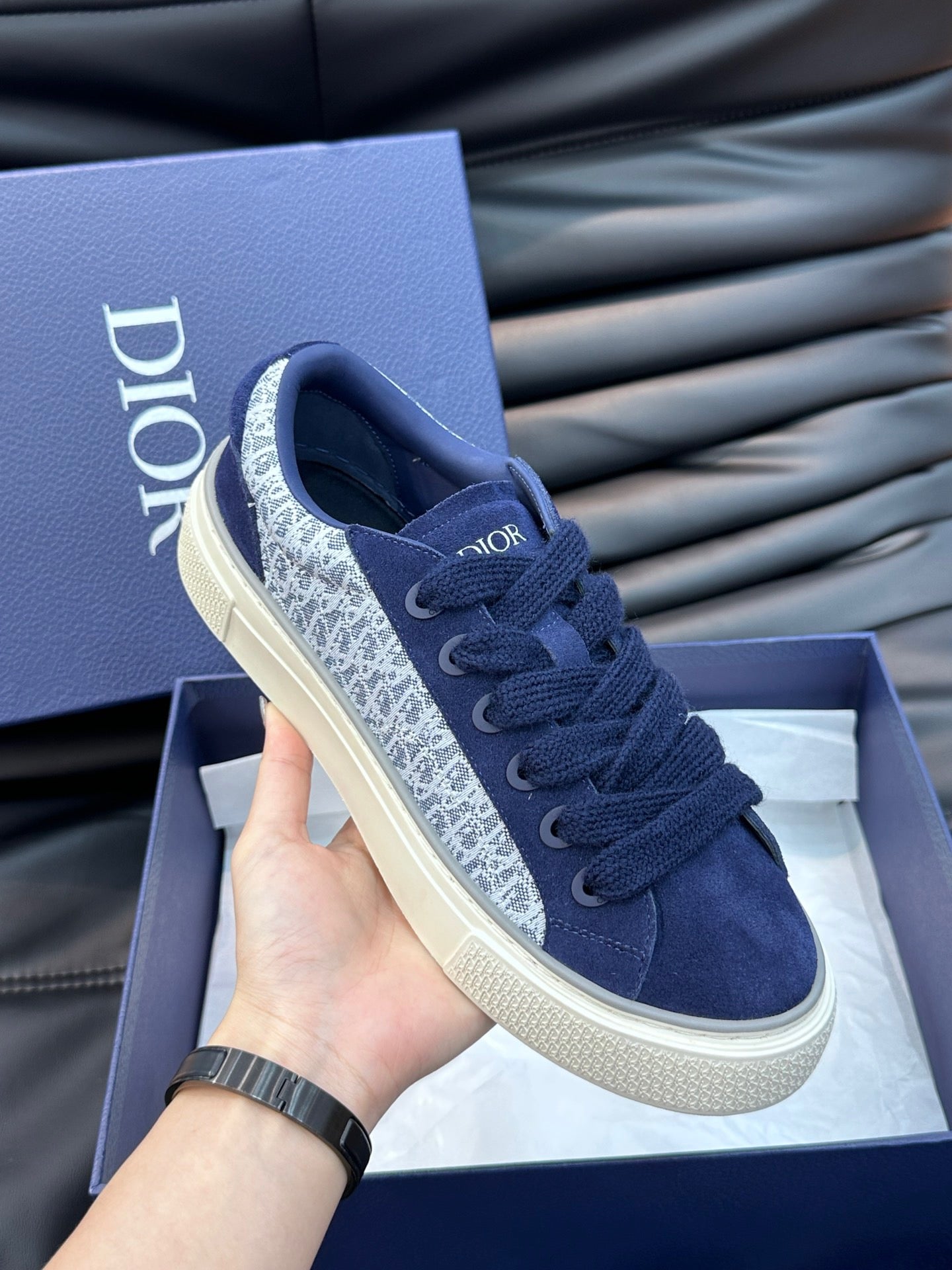 DIOR B33 SNEAKER