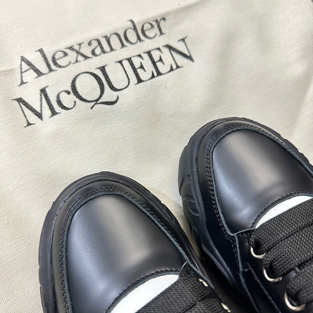 Alexander McQueen Sprint Runner