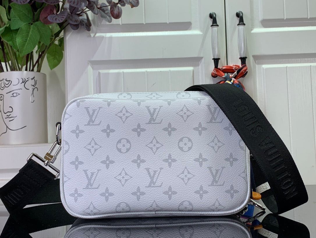 LV Alpha Messenger M31069