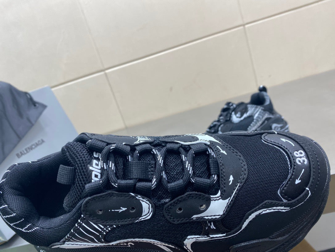 Balenciaga TRIPLE S SKETCH SNEAKER IN BLACK