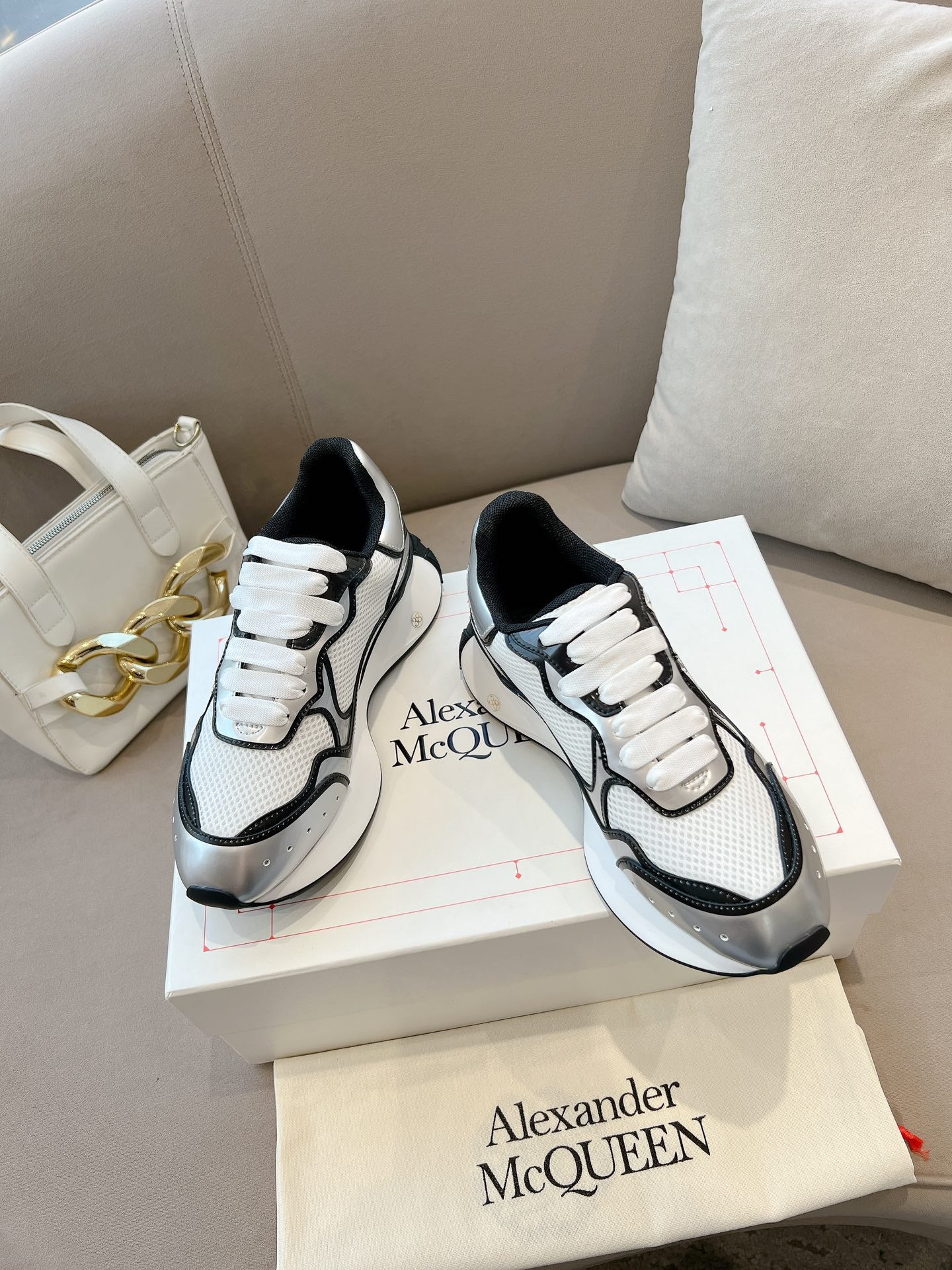 Alexander McQueen Sprint Runner Sneakers