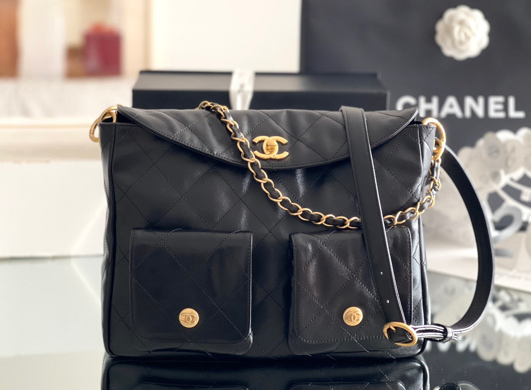 CHANEL Large Hobo Bag