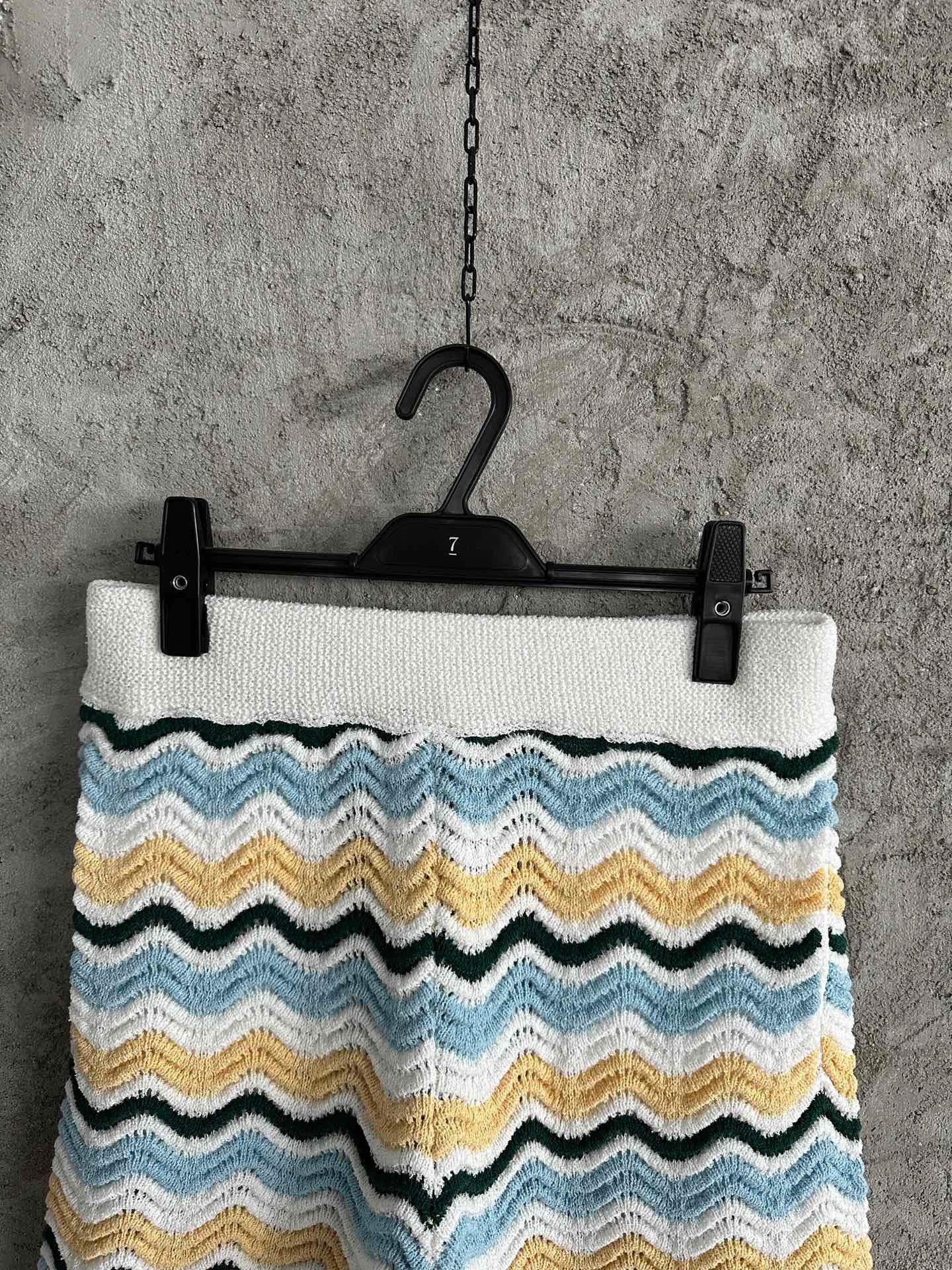 CASABLANCA WAVY BOUCLE  BLUE AND YELLOW CROCHET SHORTS