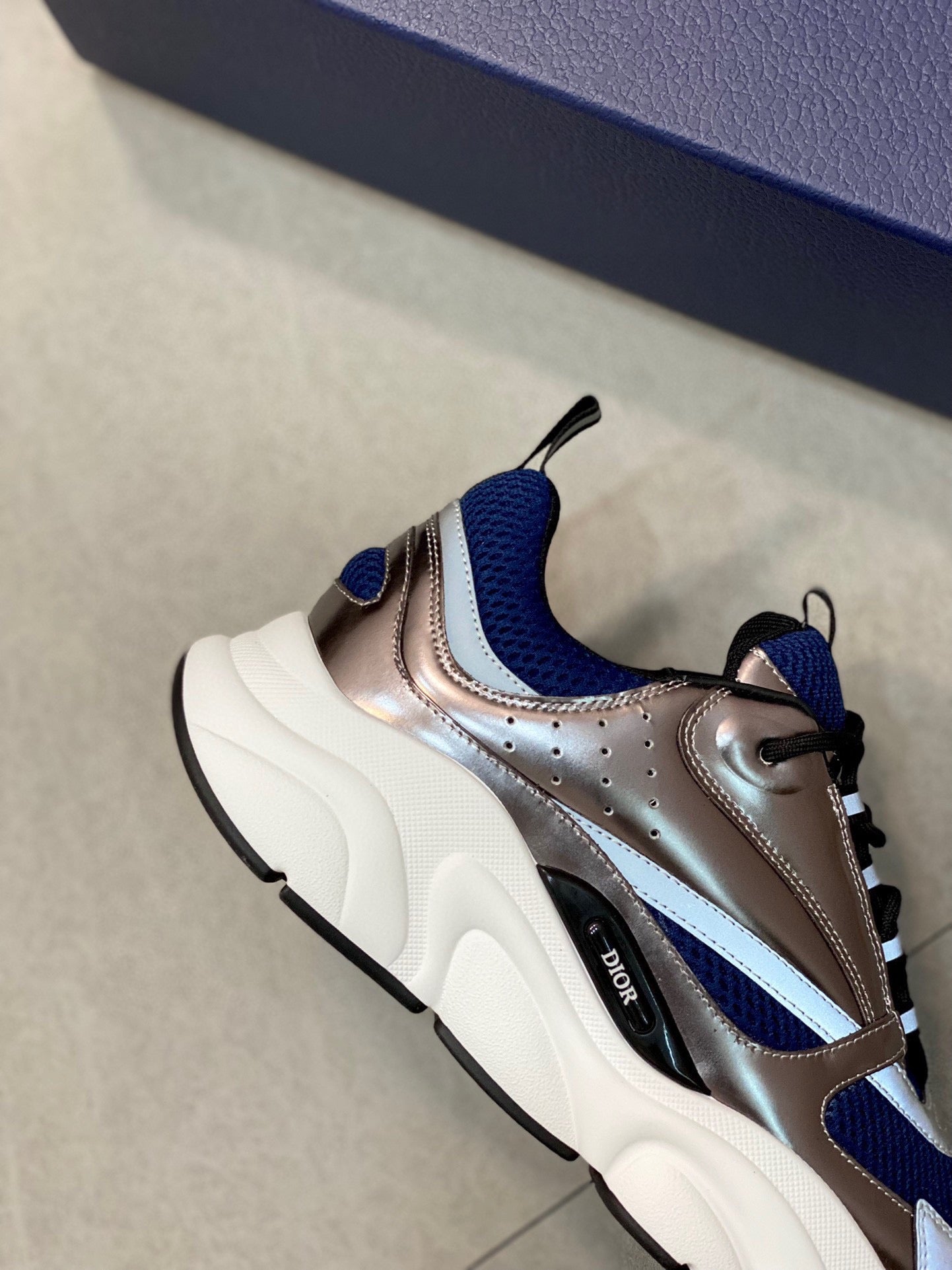 Dior B22 BLUE TECHNICAL MESH AND SILVER