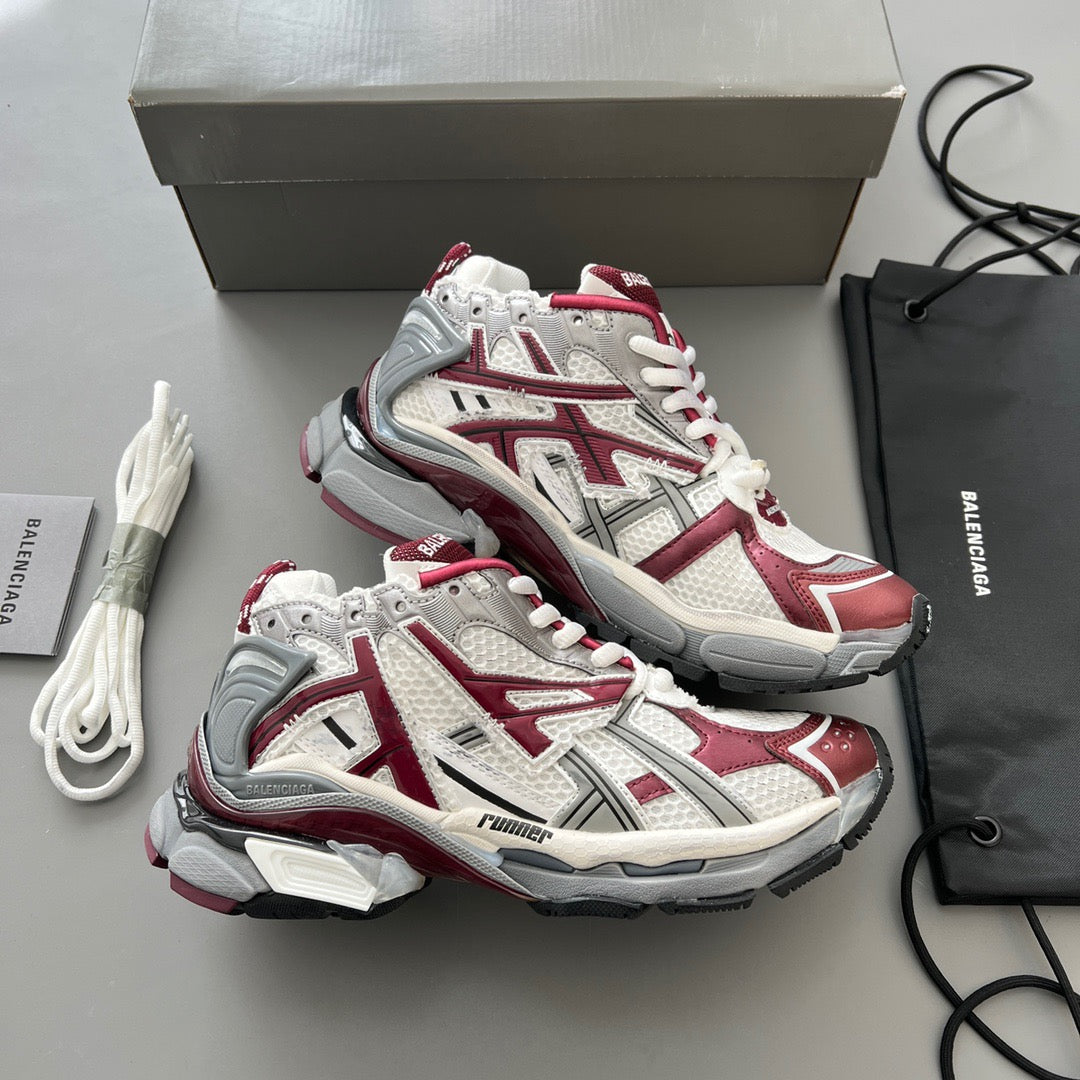 BALENCIAGA RUNNER Grey Red Wine