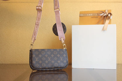 LV Multi Pochette M44840