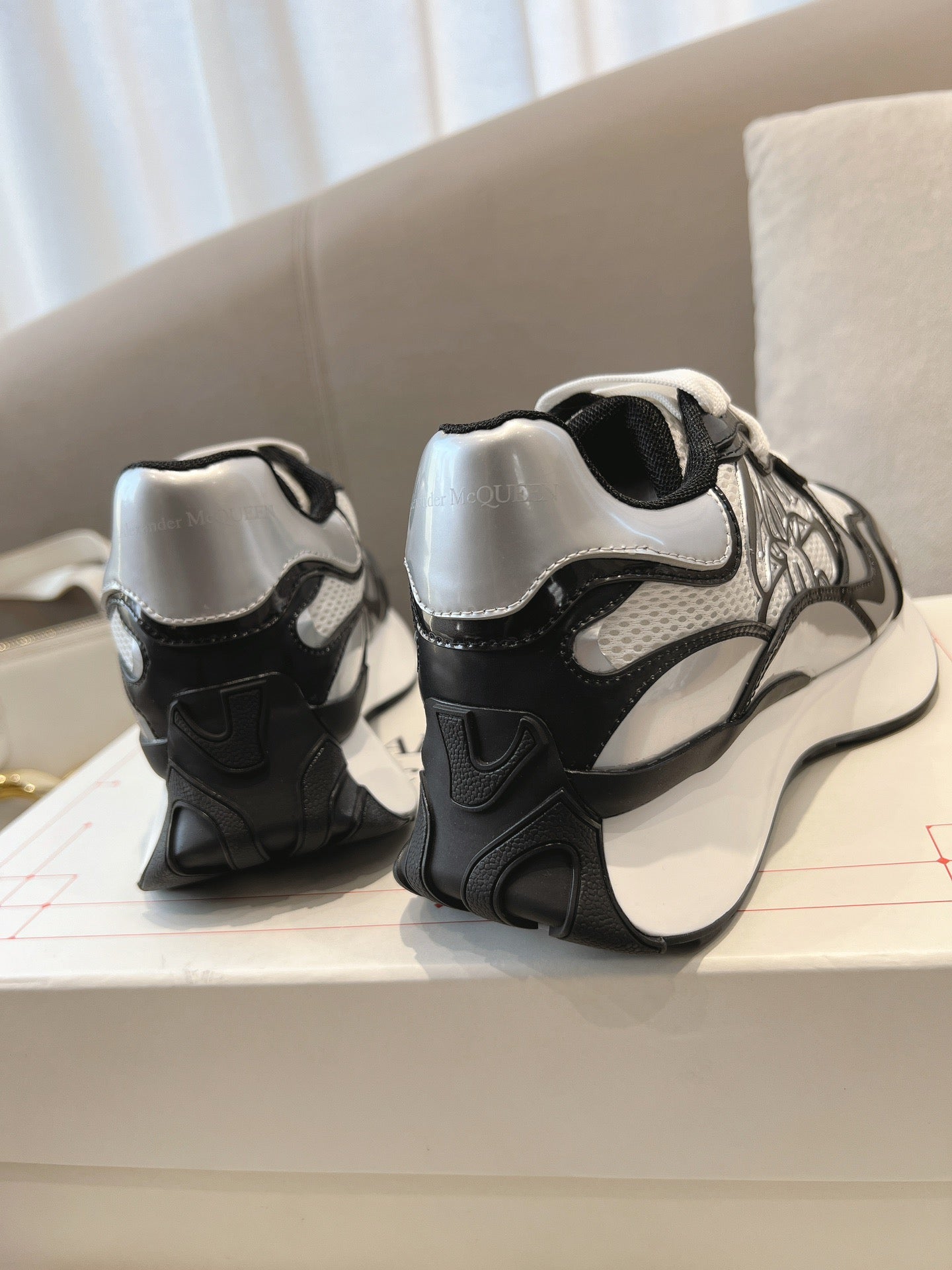 Alexander McQueen Sprint Runner Sneakers