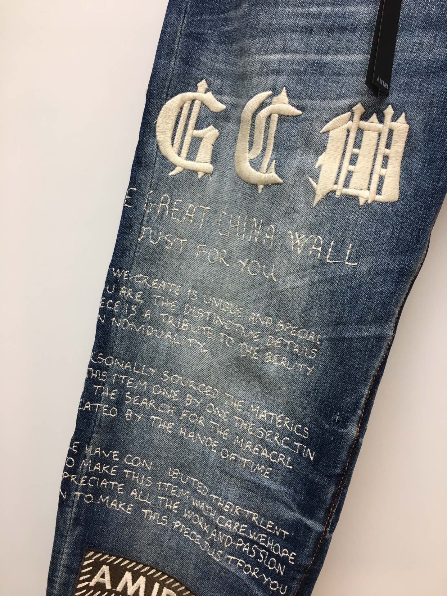 AMIRI JEANS CHINA WALL