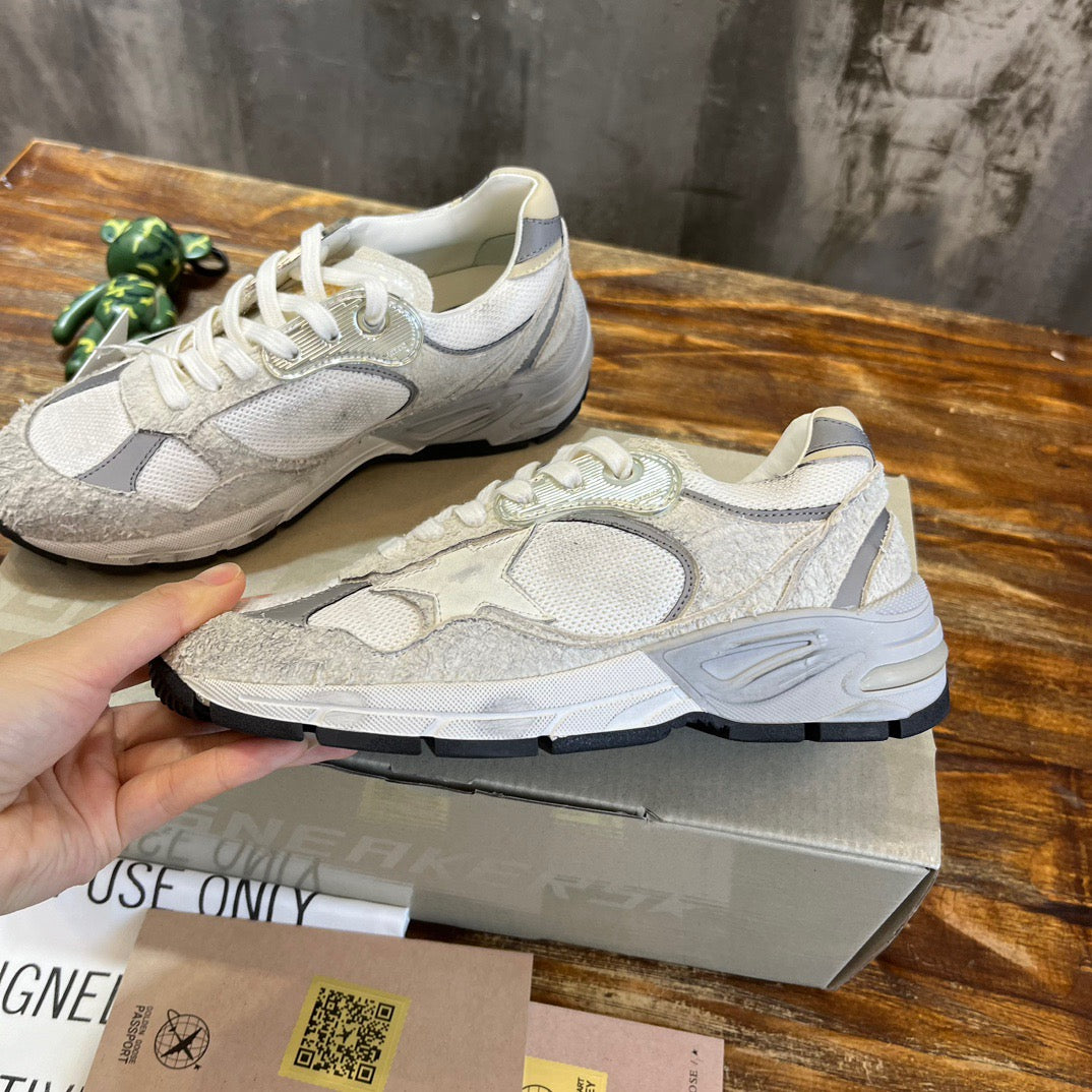 Golden Goose Sneakers