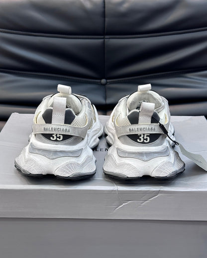 BALENCIAGA CARGO SNEAKERS IN WHITE/GREY